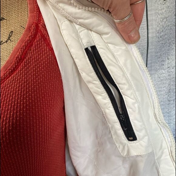 Billabong Collab with Live Fast Dark Feminine Collection White Bomber Jacket - Picture 10 of 16